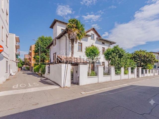 Casa in vendita a Mortara, Pavia