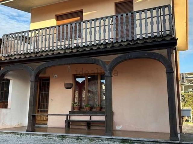 Casa in vendita a Muzzana Del Turgnano, Friuli-Venezia Giulia