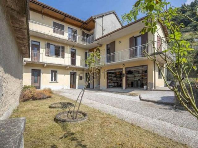 Casa in vendita a Piemonte, Novara