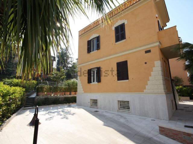 Casa in vendita a Monte Sacro, Roma