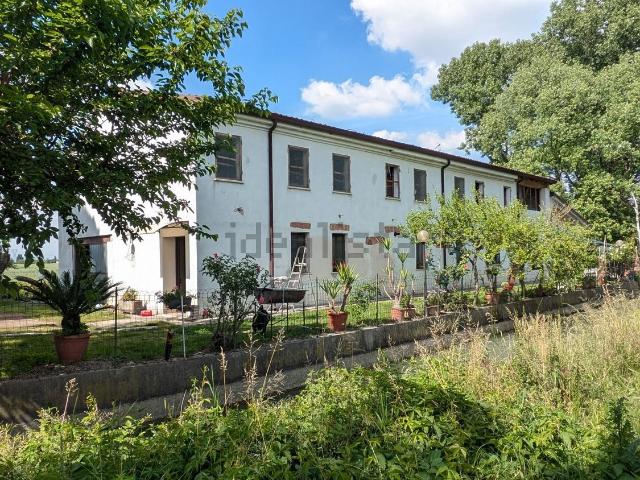 Casa in vendita a San Giorgio Bigarello, Ghisiolo