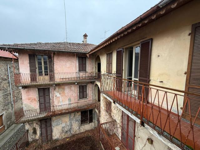 Casa in vendita a Piemonte, Novara