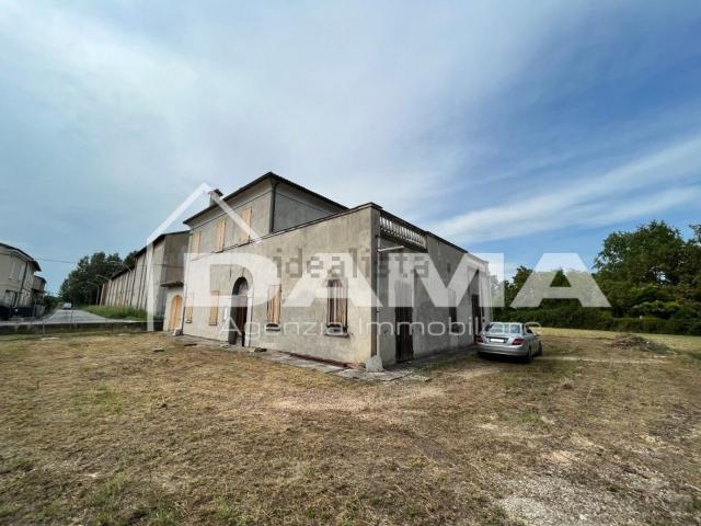 Casa in vendita a Unione di Comuni della Romagna Forlivese, Quattro