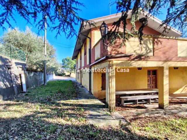 Casa in vendita a Farneto, Marche