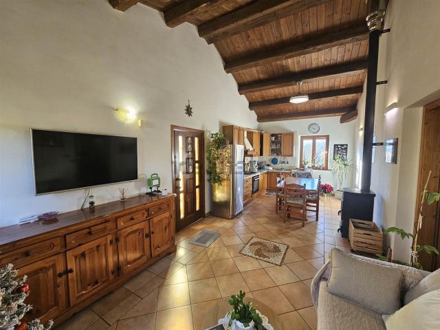 Casa in vendita a San Mauro, Marche