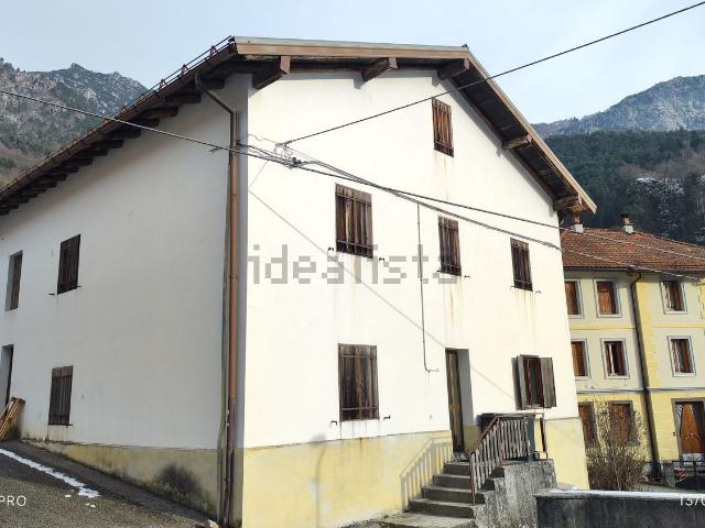 Casa in vendita a Moggio Udinese, Friuli-Venezia Giulia