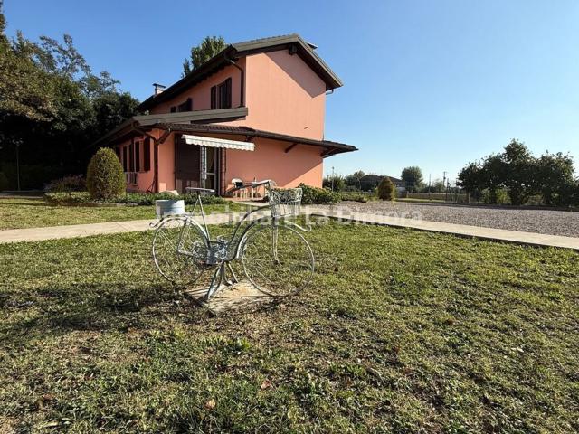 Casa in vendita a Nuovo Circondario Imolese, Imola