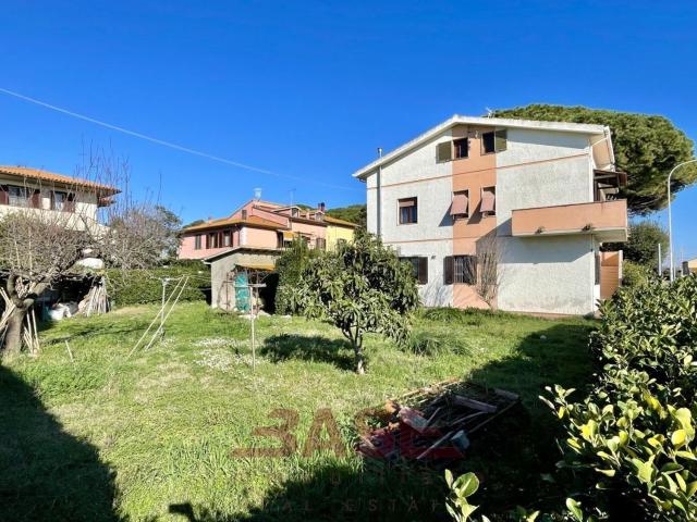 Casa in vendita a Rosignano Marittimo, Toscana