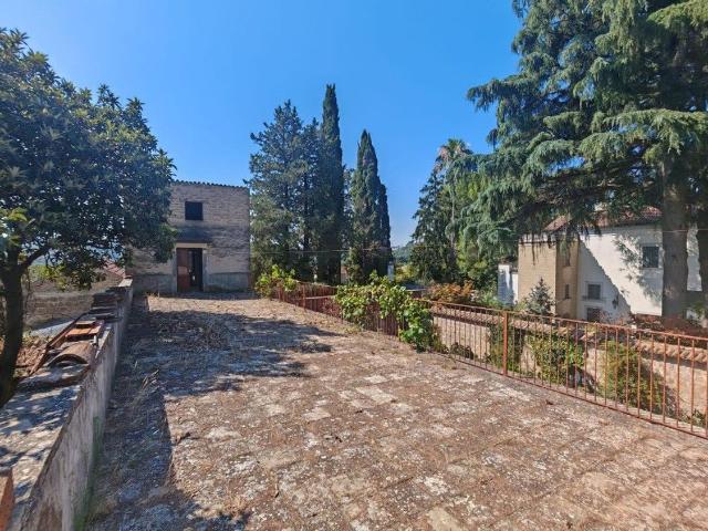 Casa in vendita a Sommana, Caserta