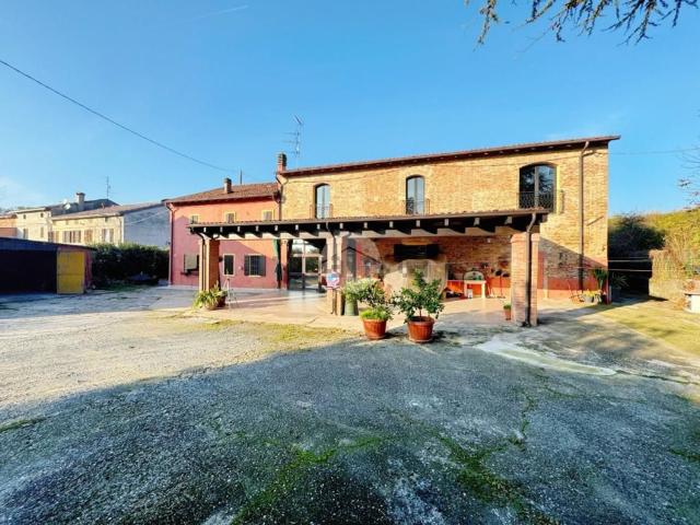 Casa in vendita a Colorno, Reggio Emilia