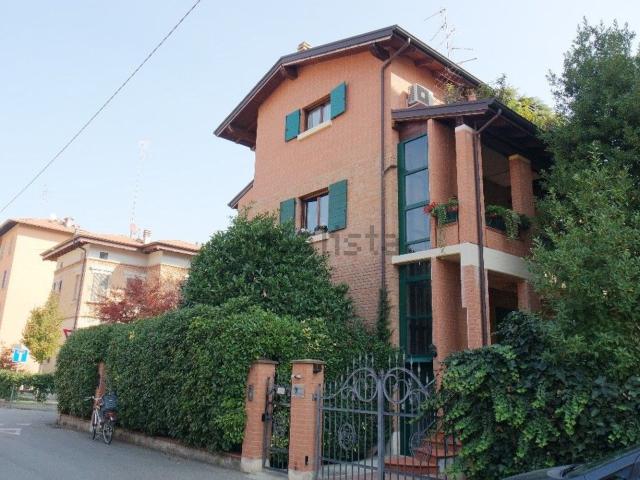 Casa in vendita a Re, Reggio Emilia