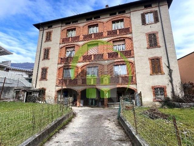 Casa in vendita a Cazzano Sant'andrea, Lombardia