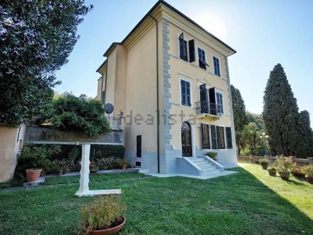 Casa in vendita a Fabbrica, Carrara