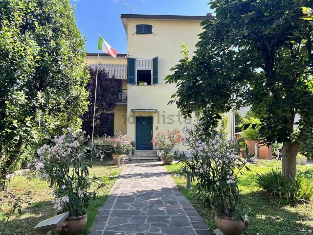 Casa in vendita a Fiorenzuola d'Arda, Piacenza