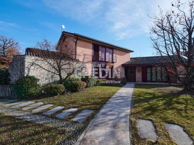 Casa in vendita a Refrontolo, Veneto