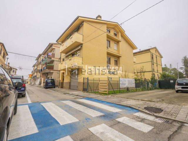 Casa in vendita a Monte San Giusto, Macerata