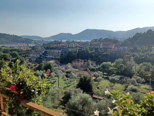 Casa in vendita a Limone, La Spezia