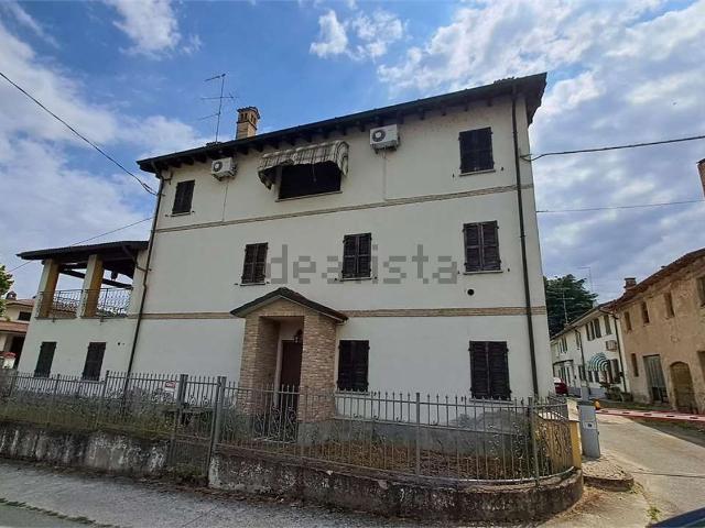 Casa in vendita a Borgo Priolo, Lombardia
