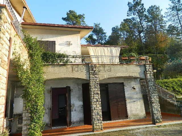 Casa in vendita a Vezzano Ligure, Liguria