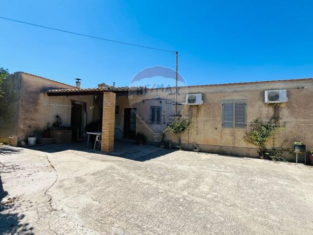 Casa in vendita a Marina Di Modica, Sicilia