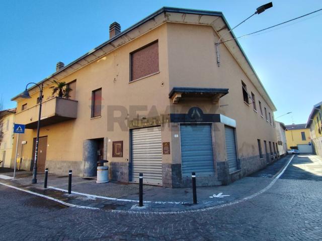 Casa in vendita a Villa Cortese, Milano