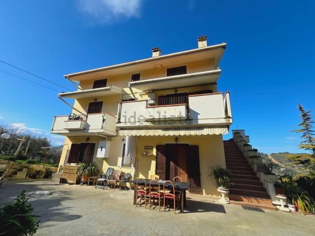 Casa in vendita a Marche, Ascoli Piceno