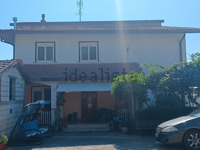 Casa in vendita a Candida, Campania