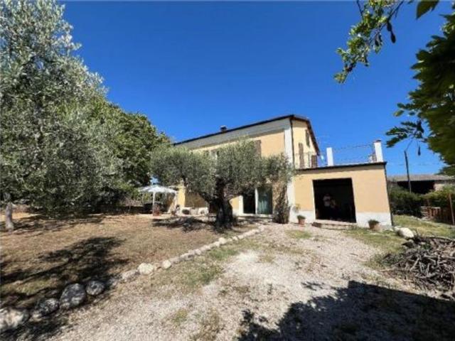 Casa in vendita a Nocciano, Abruzzo