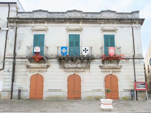 Casa in vendita a Montalbano Elicona, Sicilia