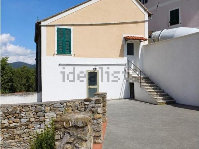 Casa in vendita a Andora, Liguria