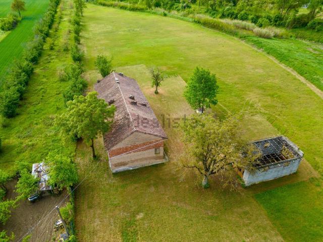 Casa in vendita a Nizza Monferrato, Asti