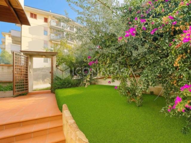 Casa in vendita a Pescara Colli, Pescara
