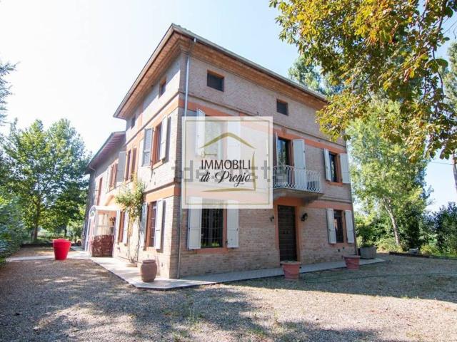 Casa in vendita a San Secondo Parmense, Reggio Emilia