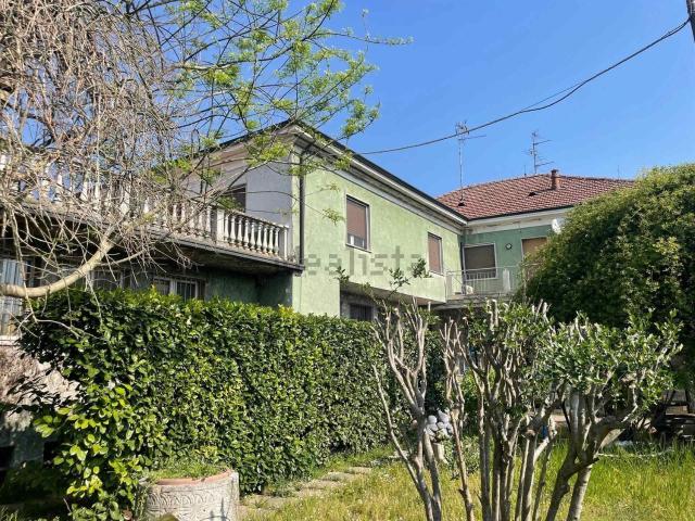 Casa in vendita a Piemonte, Alessandria