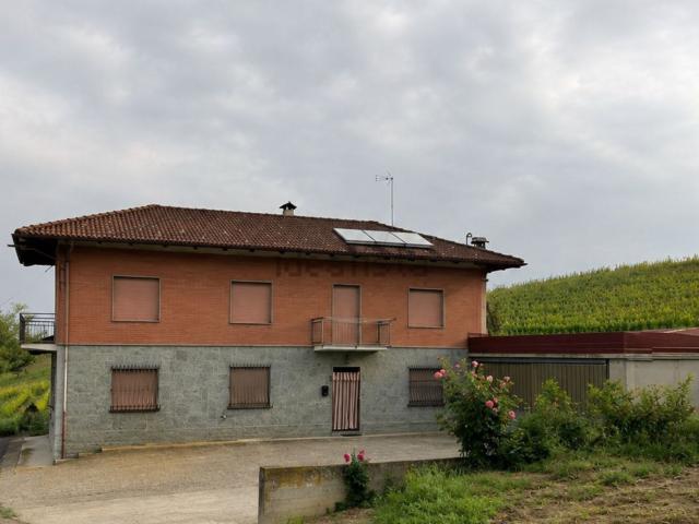 Casa in vendita a Piemonte, Asti