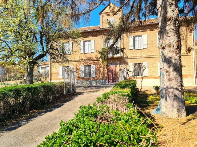Casa in vendita a Piemonte, Asti