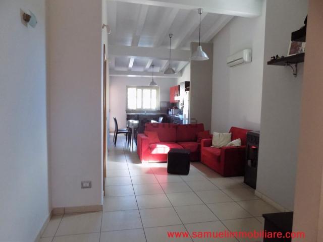 Casa in vendita a Giarre, Sicilia