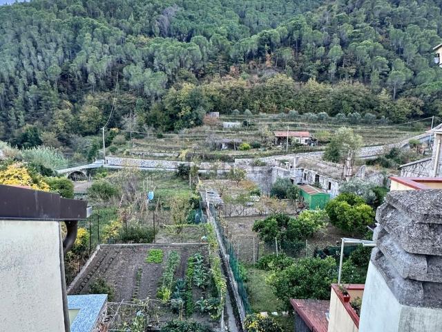 Casa in vendita a Dari, Toirano