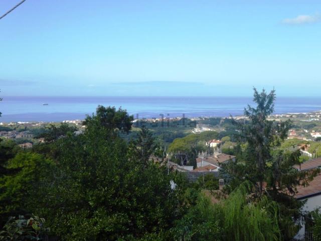 Casa in vendita a Montenero basso, Livorno