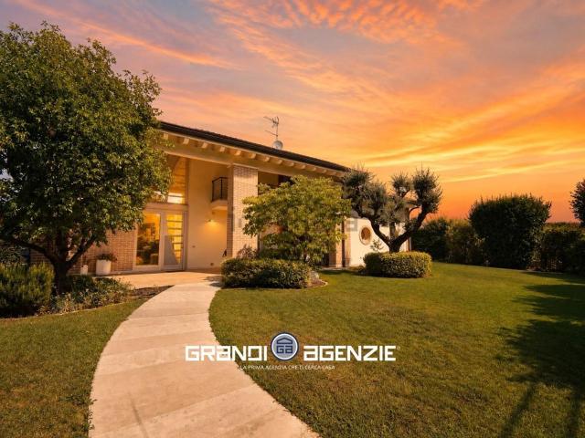 Casa in vendita a Signoressa, Treviso