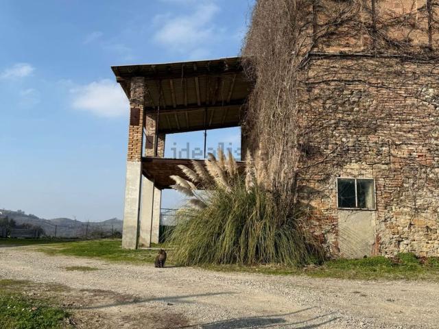 Casa in vendita a Unione dei comuni del Distretto Ceramico, Maranello