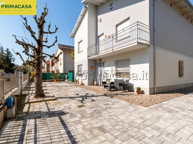 Casa in vendita a Pianura Reggiana, Re