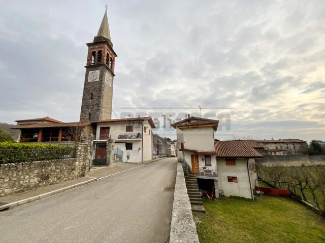 Casa in vendita a Torreano, Friuli-Venezia Giulia