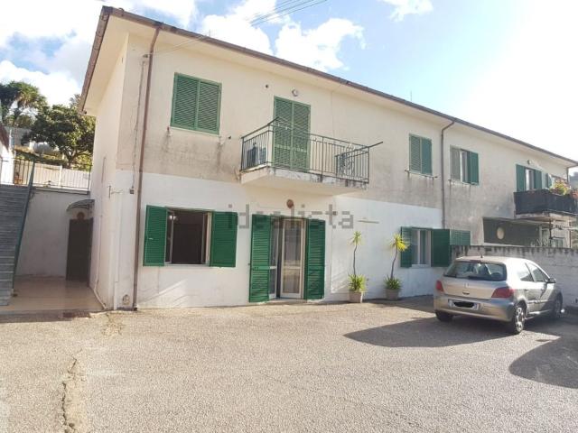 Casa in vendita a Agropoli, Campania