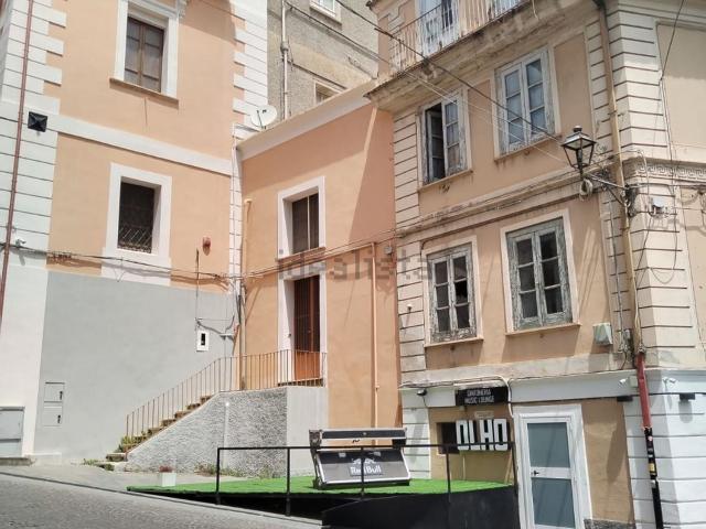 Casa in vendita a Calabria, Catanzaro