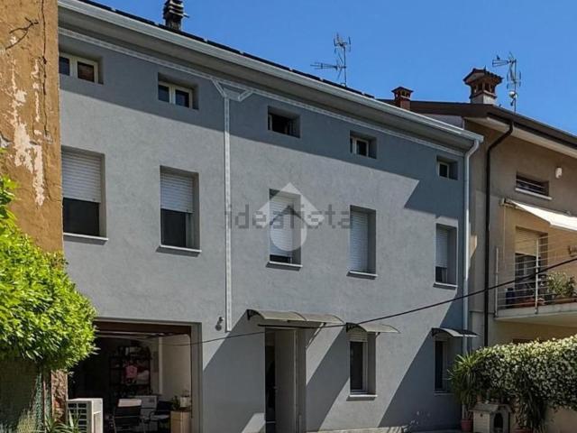 Casa in vendita a Castel Goffredo, Lombardia