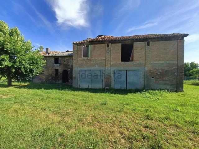 Casa in vendita a Unione dei comuni della Bassa Romagna, Lugo