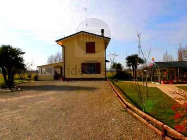 Casa in vendita a Crocetta-San Lazzaro-Modena Est, Modena