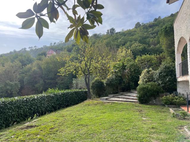 Casa in vendita a Verici superiore, Casarza Ligure