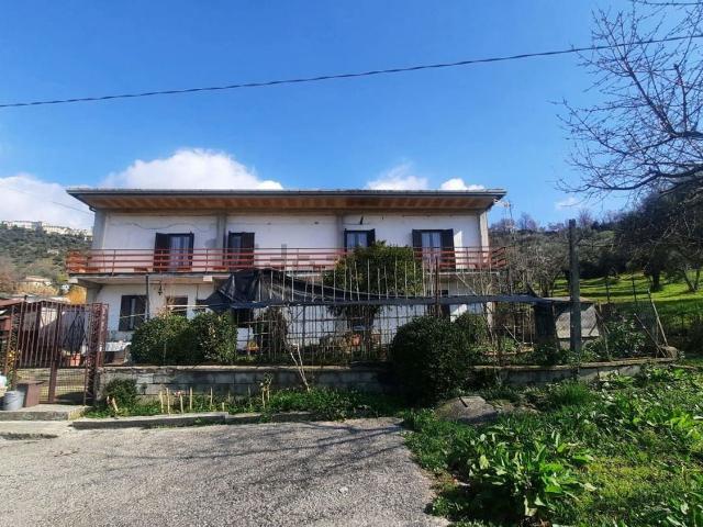 Casa in vendita a San Giuseppe le Prata-Cotropagno, Veroli